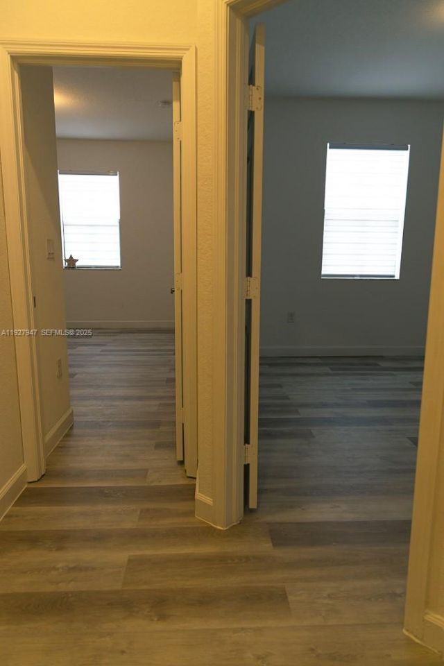 3434 W 104th Ter, Hialeah, FL 33018 Photo