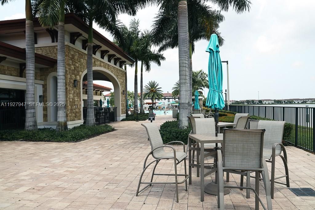 3434 W 104th Ter, Hialeah, FL 33018 Photo