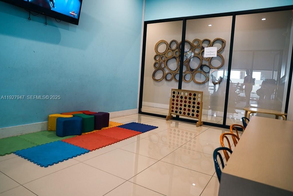 3434 W 104th Ter, Hialeah, FL 33018 Photo