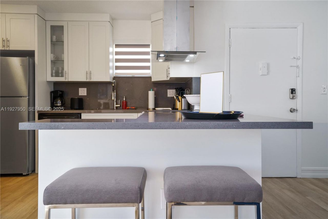 20075 SW 87th Pl, Cutler Bay, FL 33189 Photo