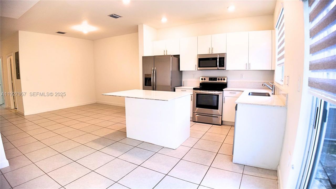 1668 SE 26th Ter, Unit 1668, Homestead, FL 33035 Photo