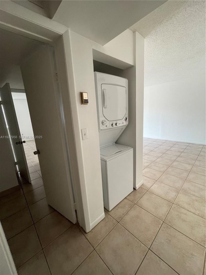 15201 SW 80th St, Unit 206, Miami, FL 33193 Photo