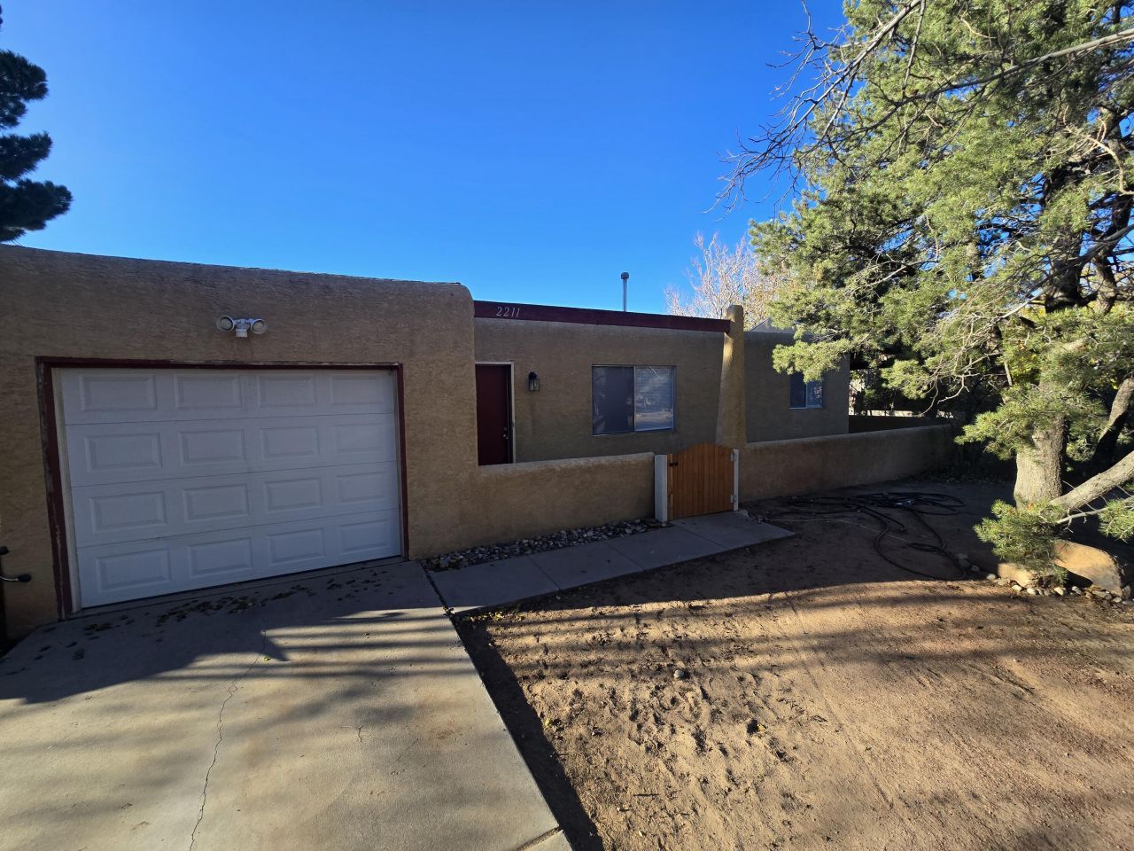 2211 Leonard Street Se, Rio Rancho, NM 87124 Main Photo