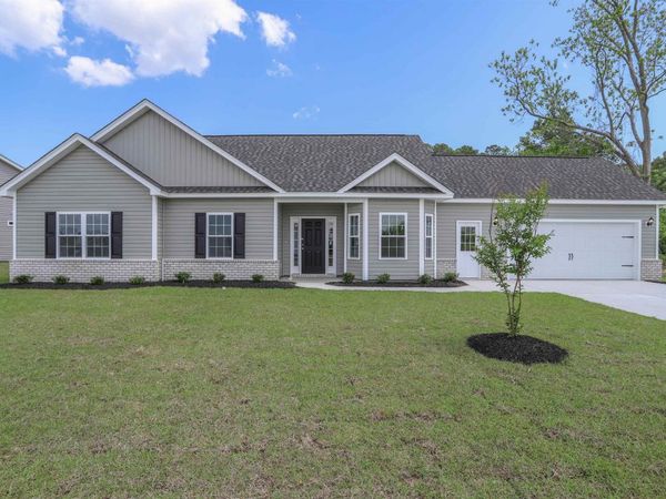 921 Woodside Dr., Conway, SC 29526