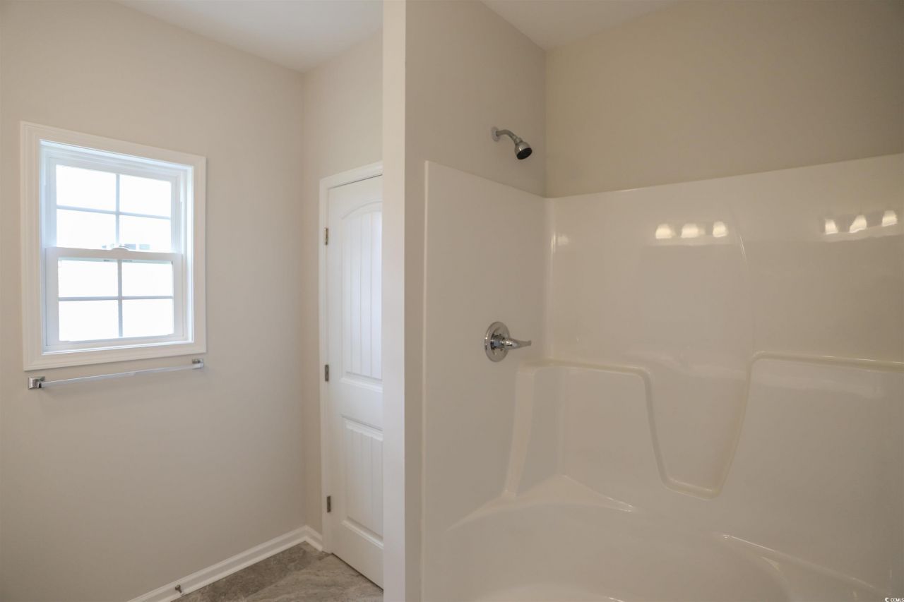 921 Woodside Dr. Photo 17