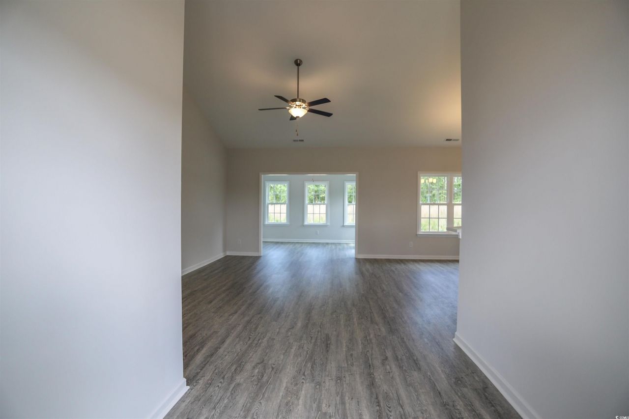 921 Woodside Dr. Photo 4