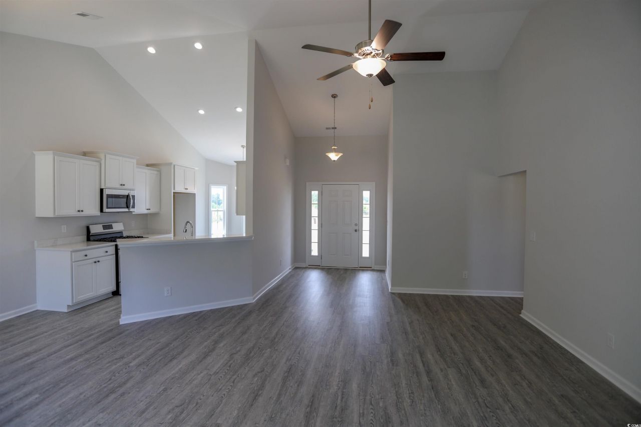 921 Woodside Dr. Photo 5