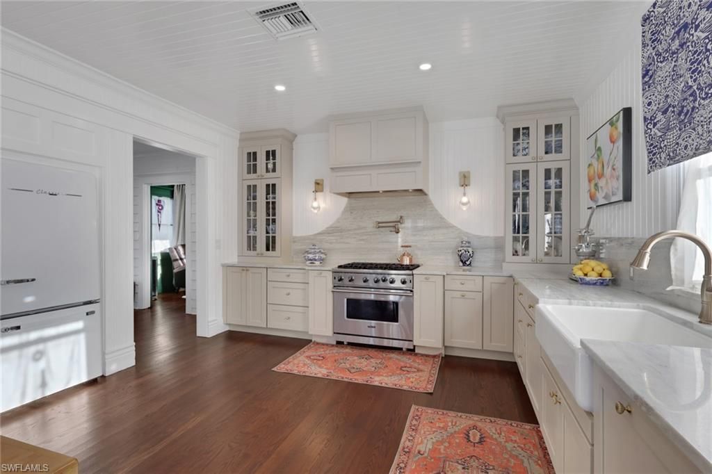 2582 1st St, Fort Myers, FL 33901 Photo