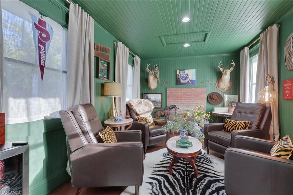 2582 1st St, Fort Myers, FL 33901 Photo