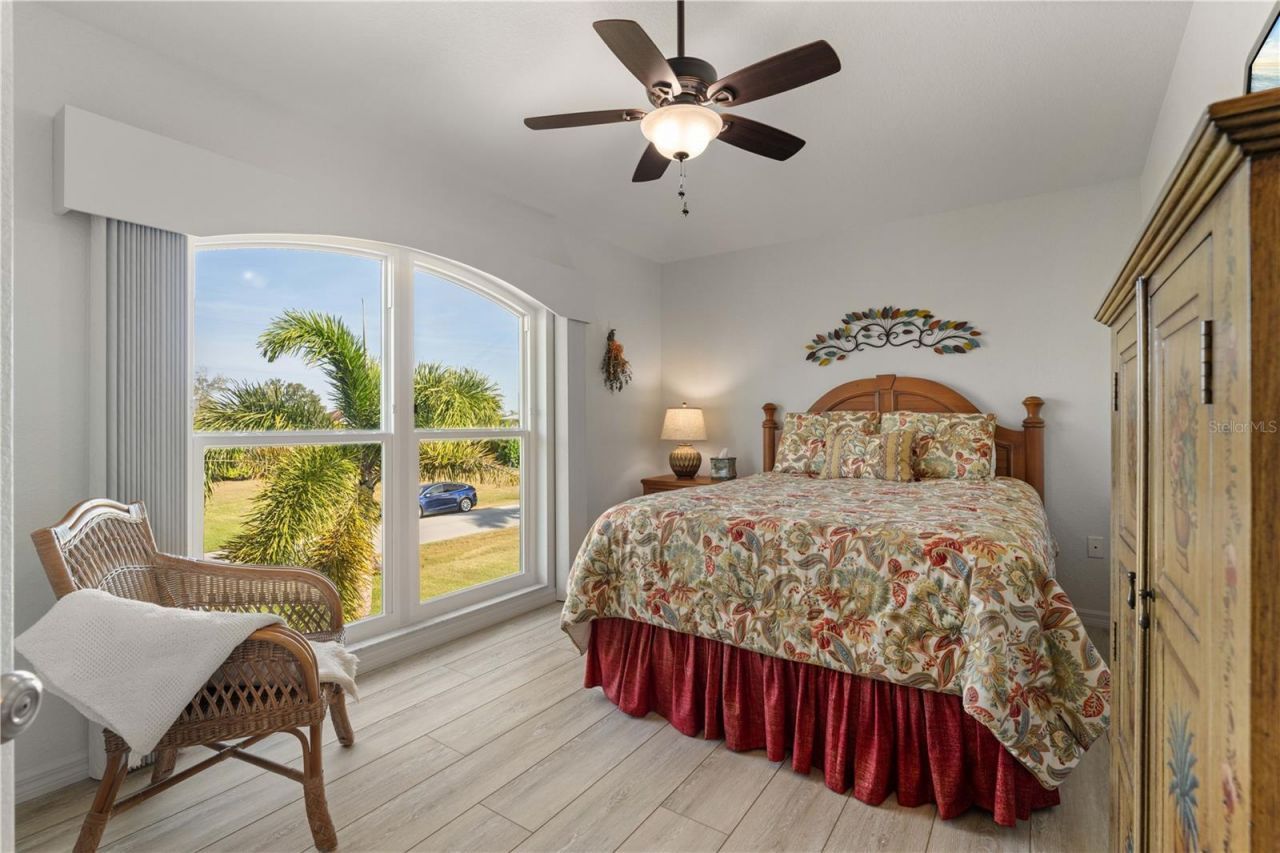 24377 Treasure Island Boulevard, Punta Gorda, FL 33955 Photo