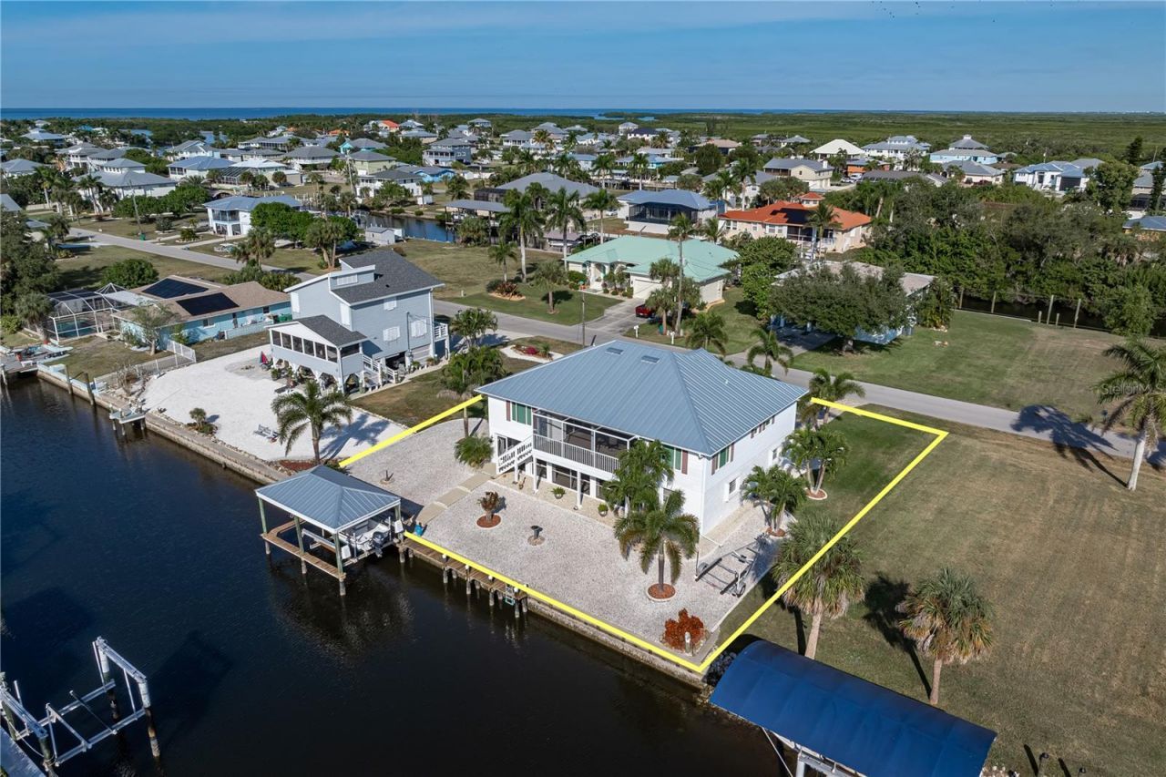 24377 Treasure Island Boulevard, Punta Gorda, FL 33955 Photo