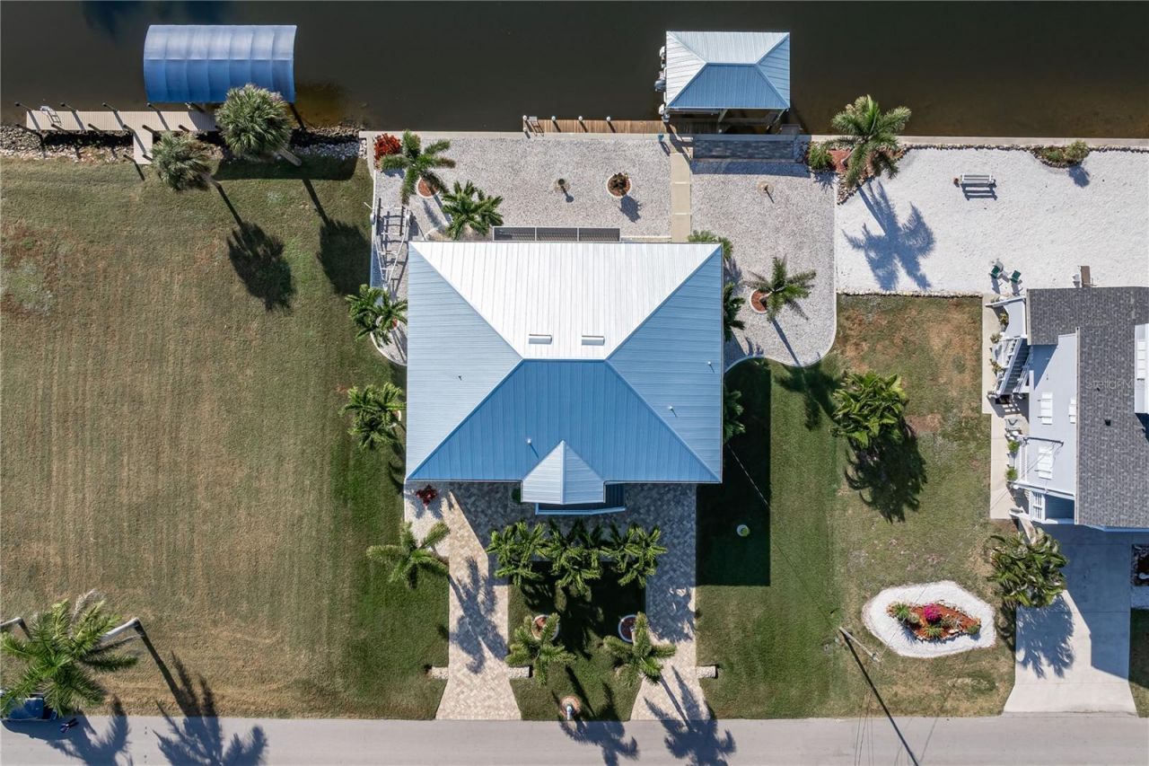 24377 Treasure Island Boulevard, Punta Gorda, FL 33955 Photo