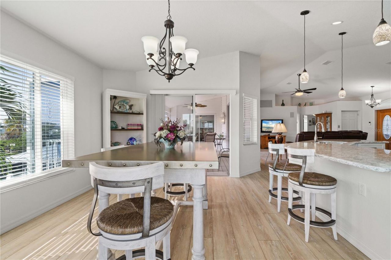 24377 Treasure Island Boulevard, Punta Gorda, FL 33955 Photo