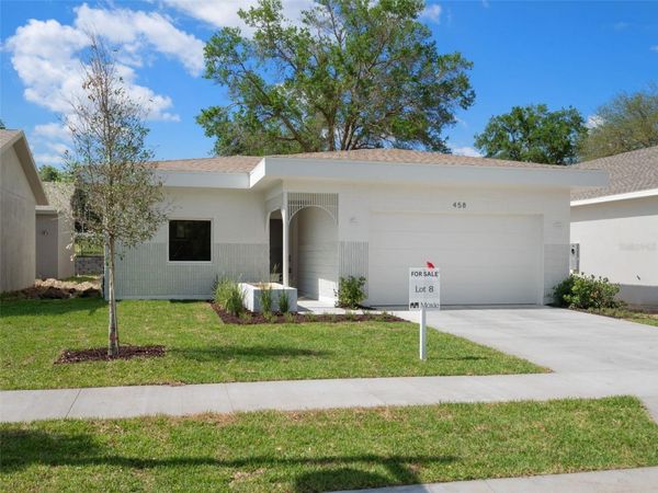 458 SKYFIELD COURT, LADY LAKE, FL 32159