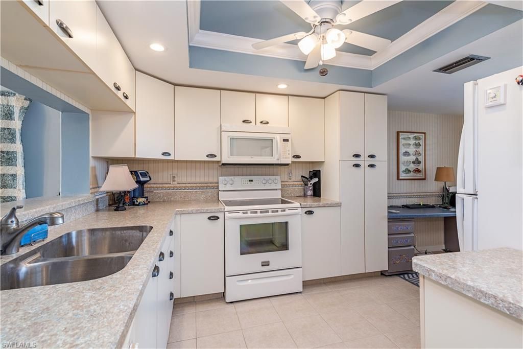 12621 Kelly Sands Way, Unit 317, Fort Myers, FL 33908 Photo