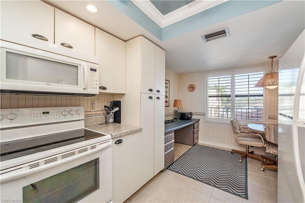 12621 Kelly Sands Way, Unit 317, Fort Myers, FL 33908 Photo