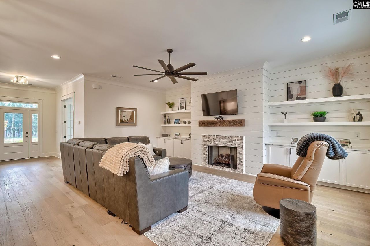 816 Elms Spiney Lane Photo 10