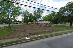 132 Church Road photo 4