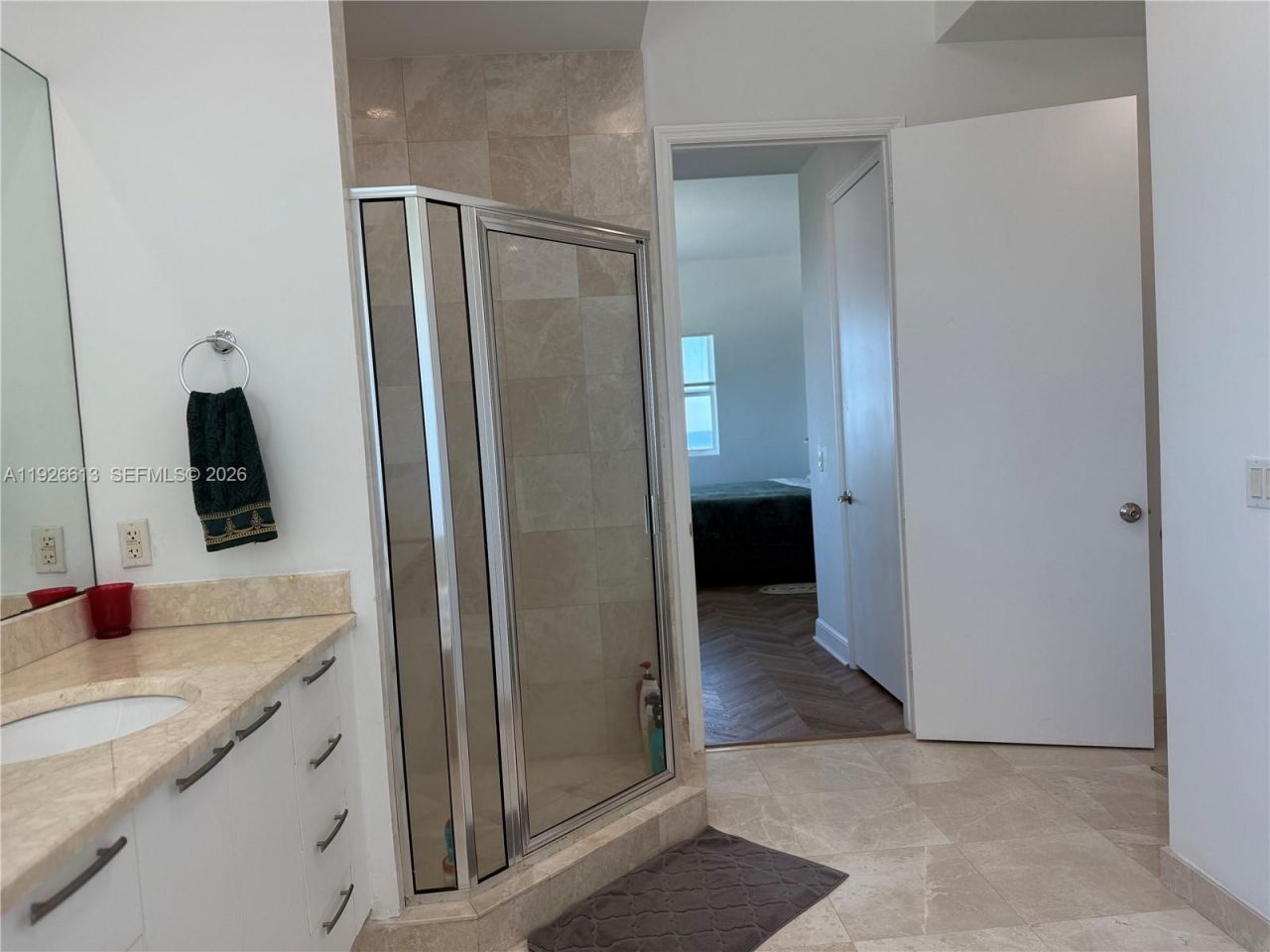 15051 Royal Oaks Ln, Unit 2601, North Miami, FL 33181 Photo