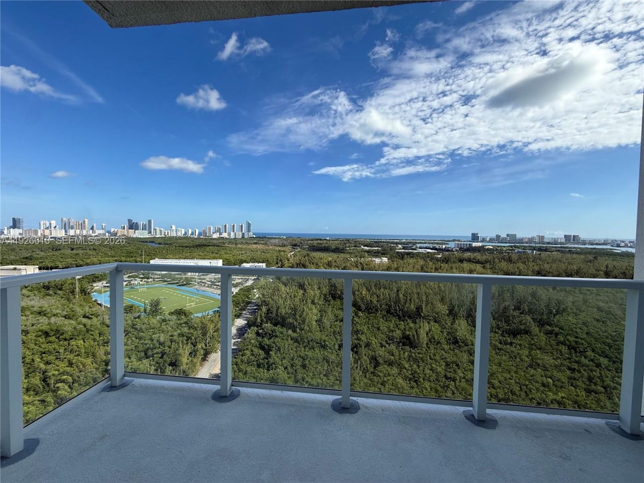 15051 Royal Oaks Ln, Unit 2601, North Miami, FL 33181 Photo