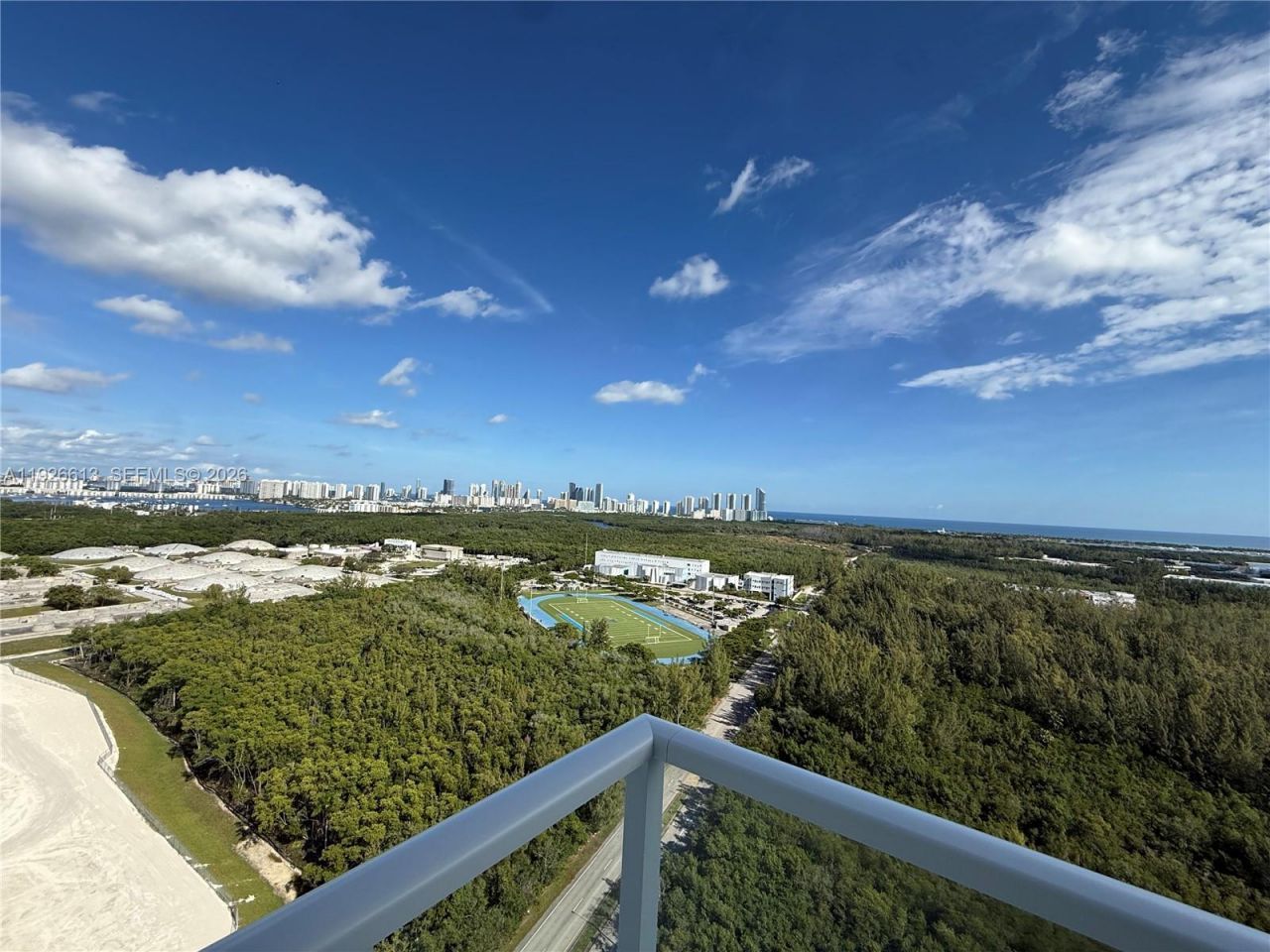 15051 Royal Oaks Ln, Unit 2601, North Miami, FL 33181 Photo