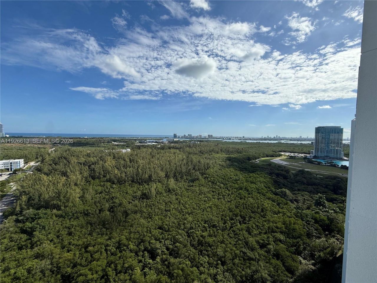 15051 Royal Oaks Ln, Unit 2601, North Miami, FL 33181 Photo