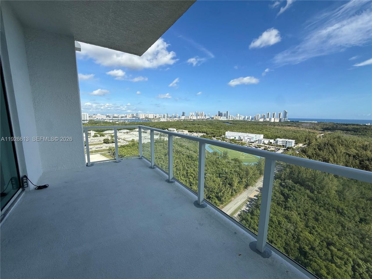 15051 Royal Oaks Ln, Unit 2601, North Miami, FL 33181 Photo