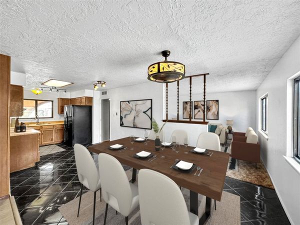 2709 Paseo de Tularosa, Santa Fe, NM 87505