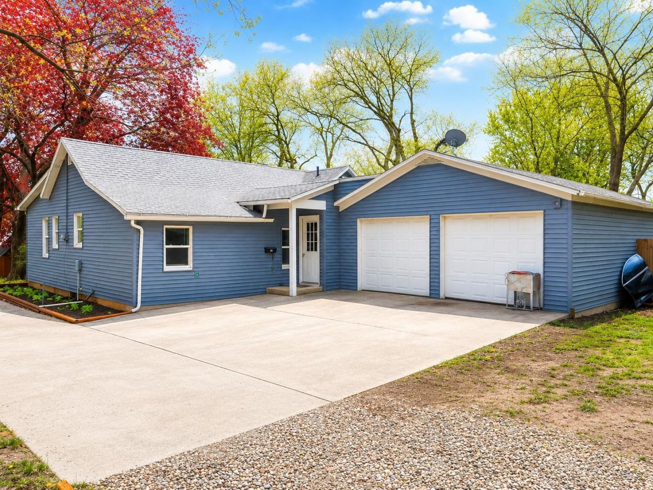 1108 Fargo Avenue, Spirit Lake, IA 51360 Main Photo
