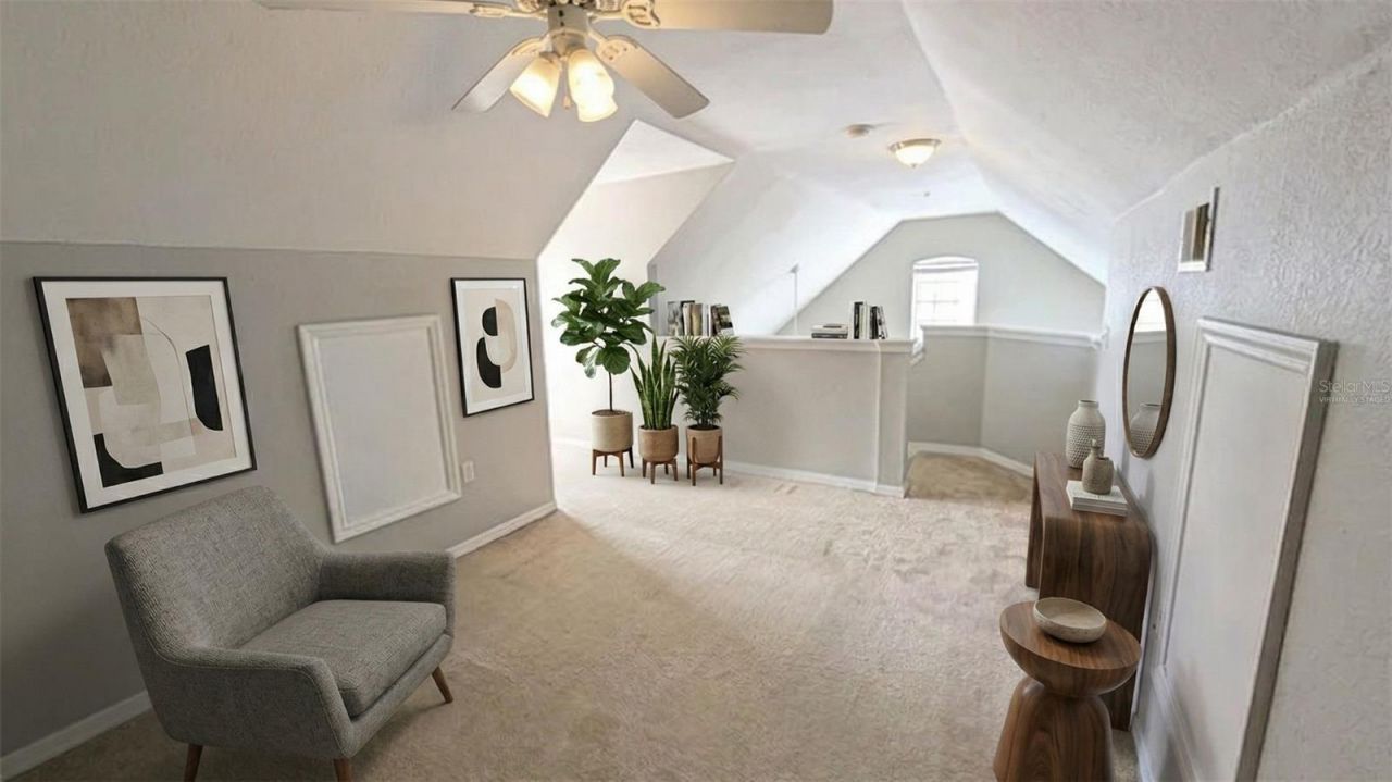 5531 Rosehill Road, Unit 203, Sarasota, FL 34233 Photo