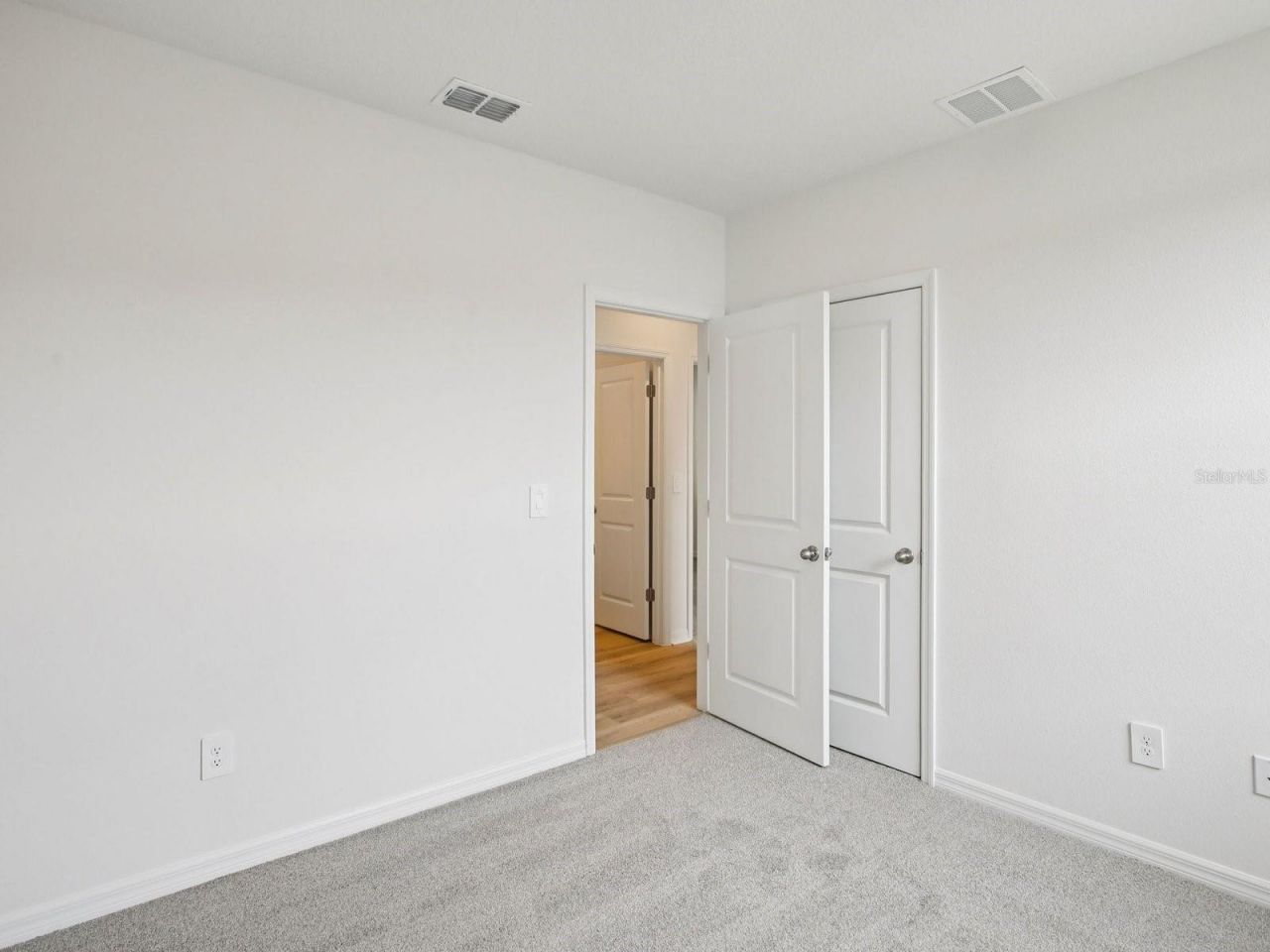 301 Lazy Shore Drive, Nokomis, FL 34275 Photo