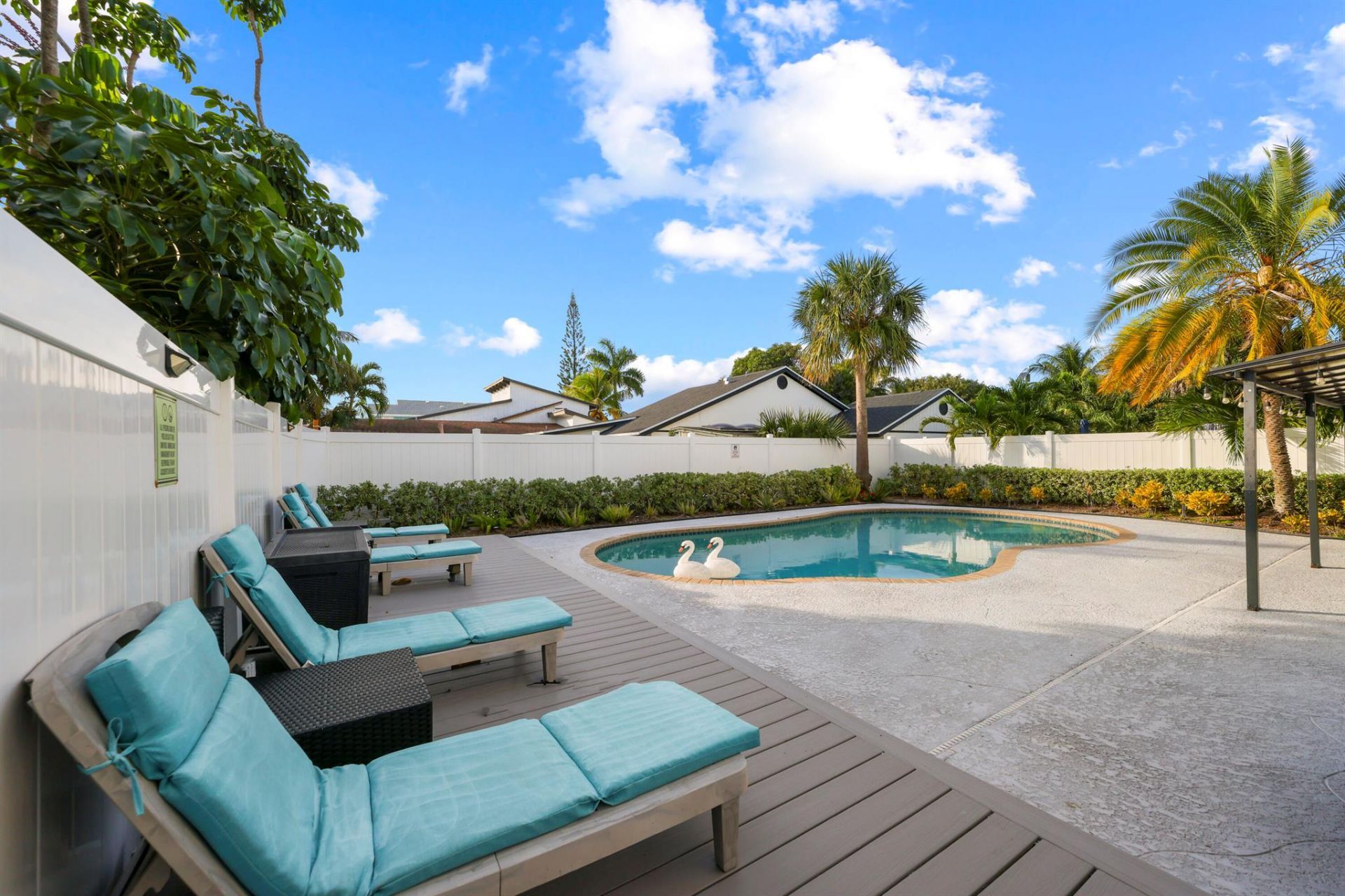 15881 SW 8th Avenue, Delray Beach, FL 33444 Photo