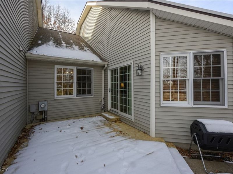 677 Sally Circle, Wadsworth, OH 44281 Photo 30