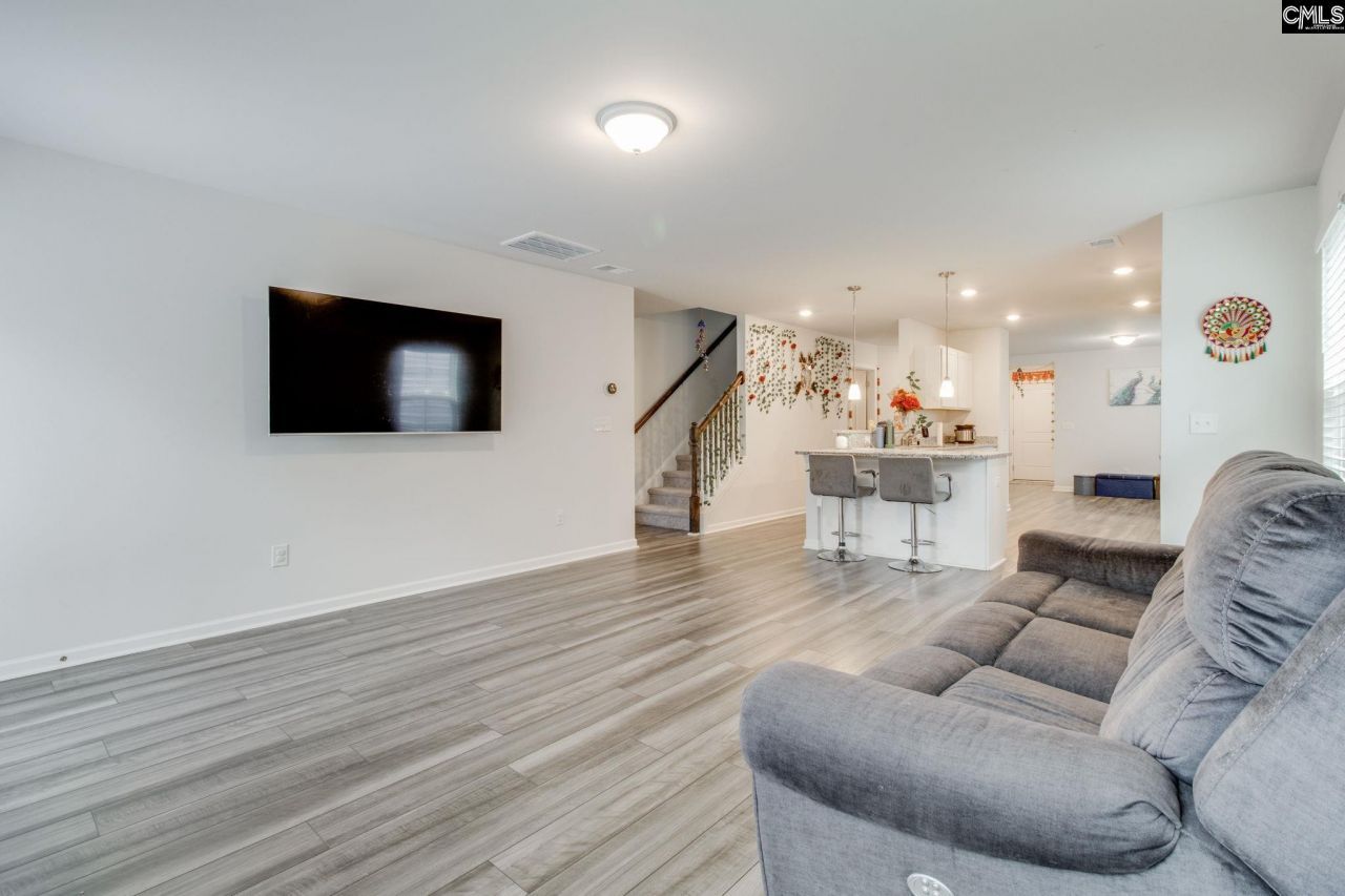 109 Windfall Road Photo 14