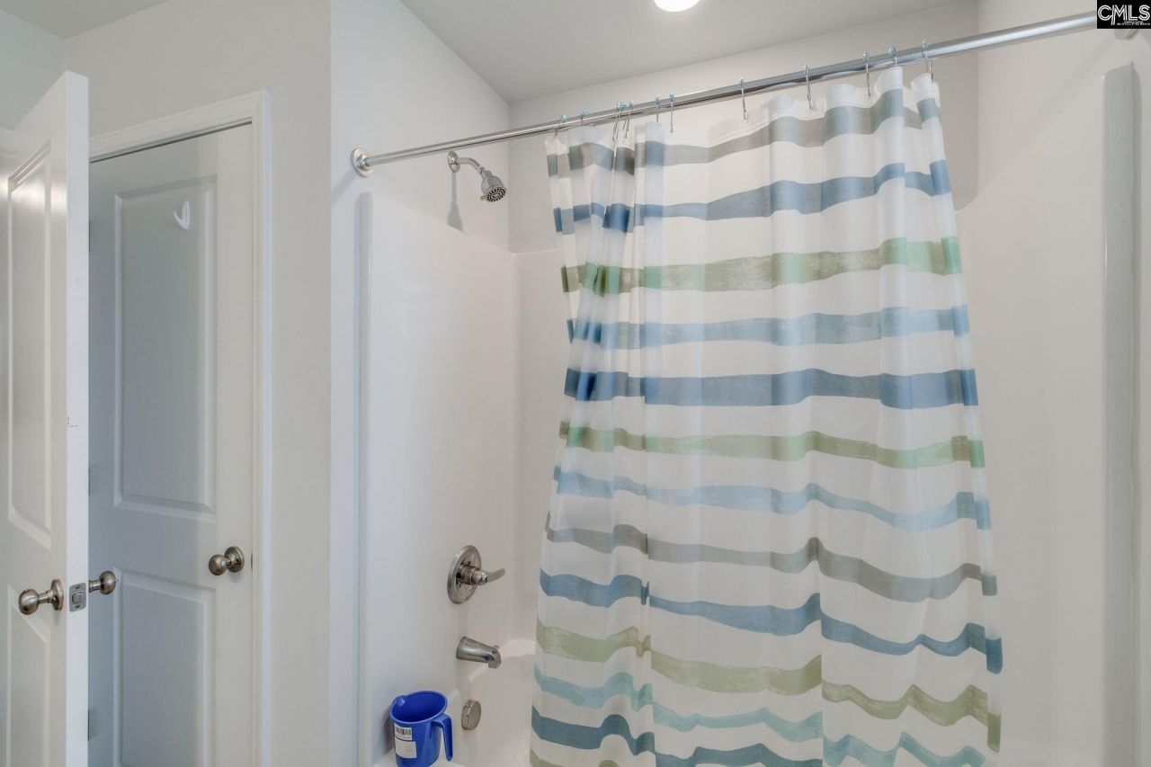 109 Windfall Road Photo 32