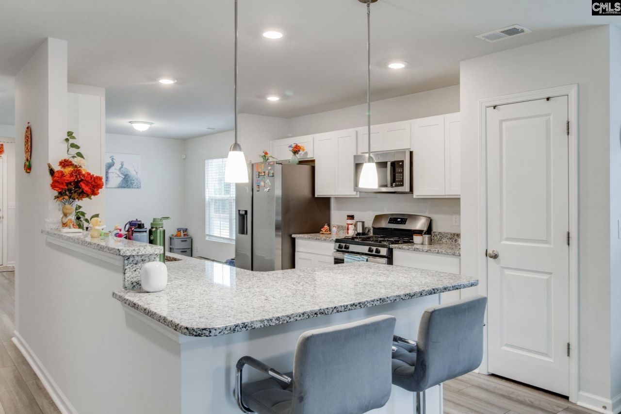 109 Windfall Road Photo 8