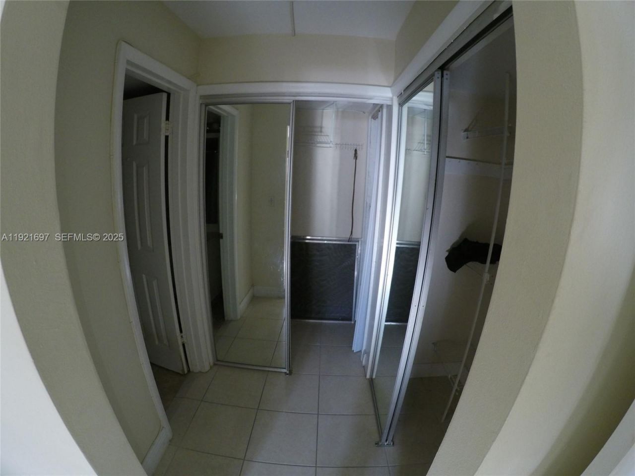 1450 NE 191st St, Unit 101, Miami, FL 33179 Photo