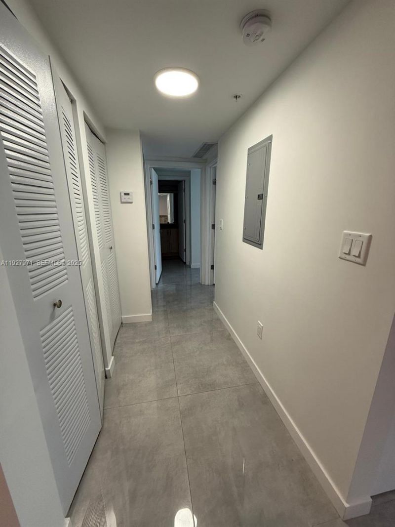 14752 NE 6th Ave, Unit 205, Miami, FL 33161 Photo