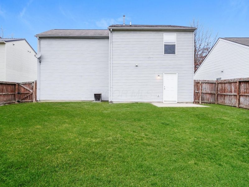 7523 Canal Highlands Boulevard, Canal Winchester, OH 43110 Photo 14