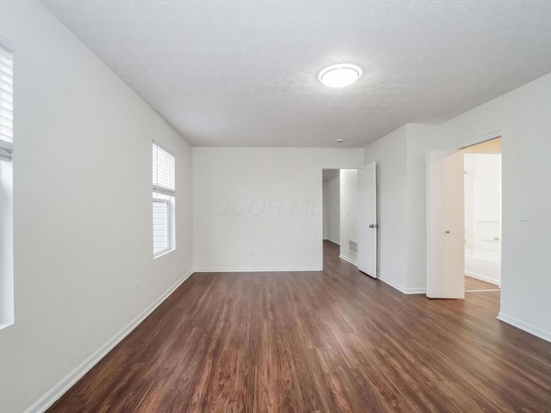 7523 Canal Highlands Boulevard, Canal Winchester, OH 43110 Photo 8