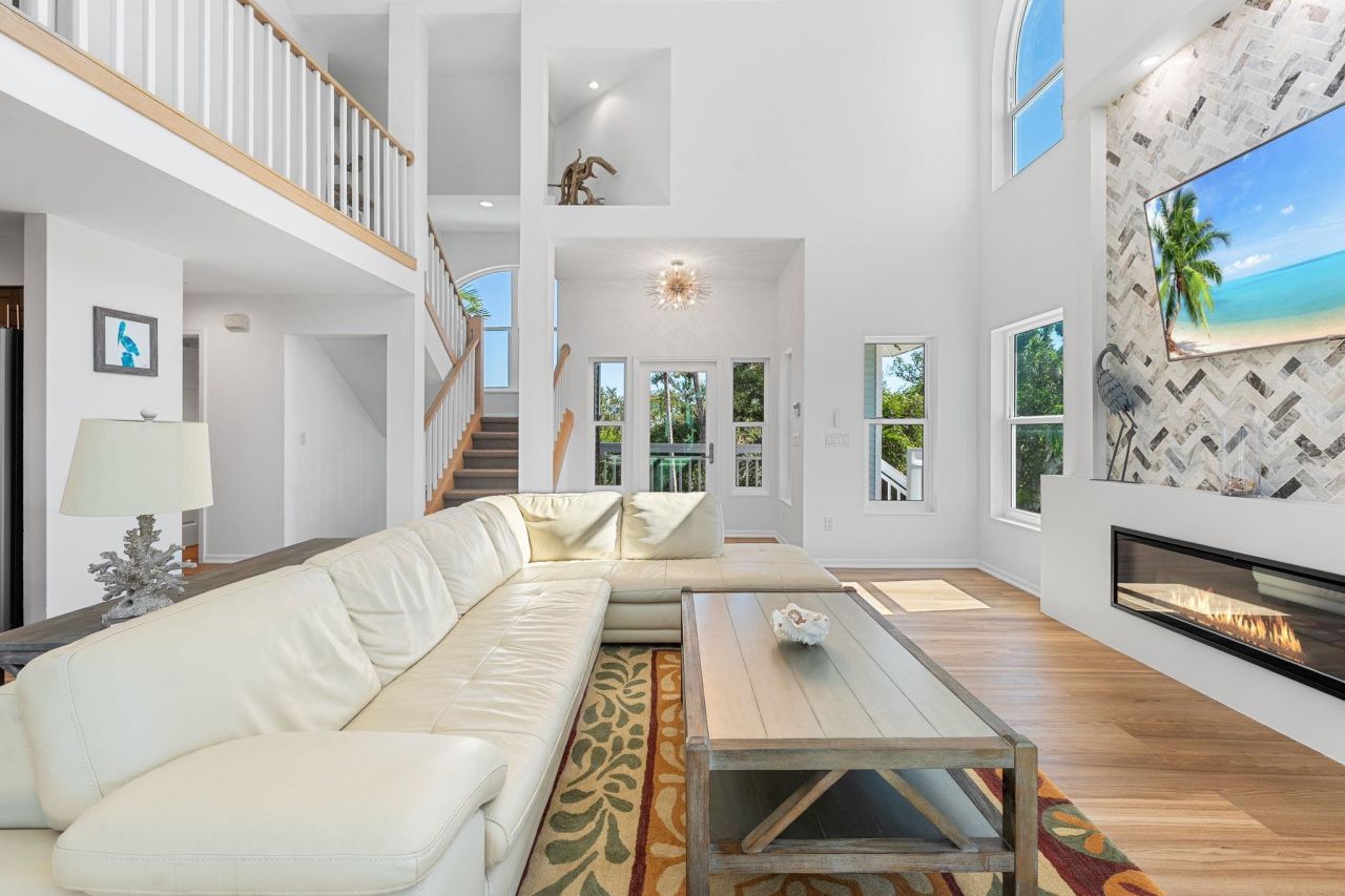 241 Violet Dr, Sanibel, FL 33957 Photo