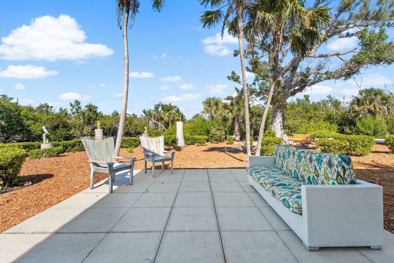 241 Violet Dr, Sanibel, FL 33957 Photo