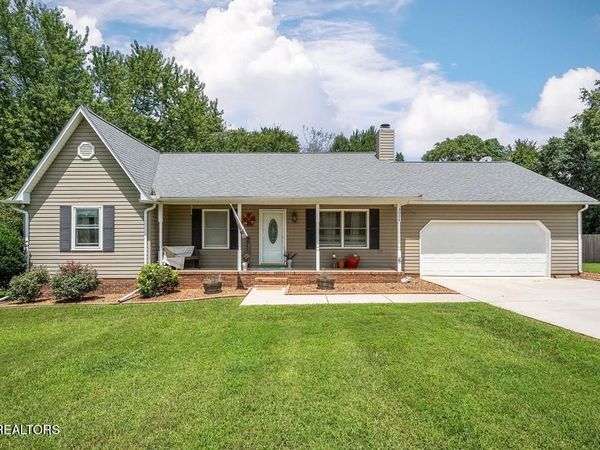 3006 N DEERHAVEN DR Drive, Cookeville, TN 38506