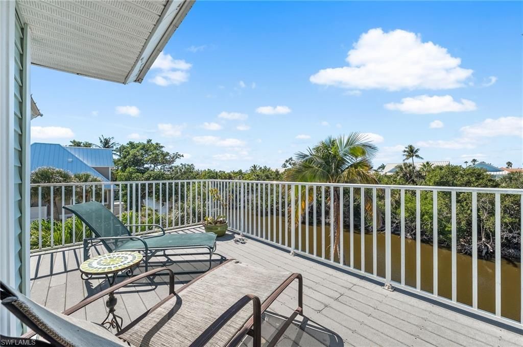 241 Violet Dr, Sanibel, FL 33957 Photo