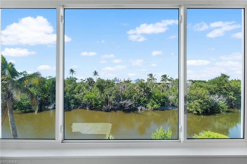 241 Violet Dr, Sanibel, FL 33957 Photo