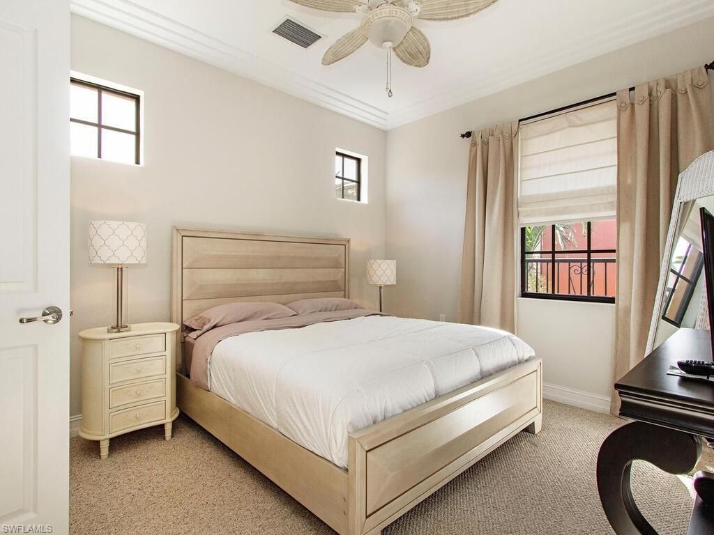 9105 Yuba Ln, Unit 7902, Naples, FL 34113 Photo