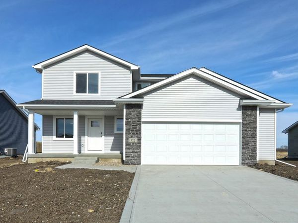 322 NE Chalet Street, Elkhart, IA 50073