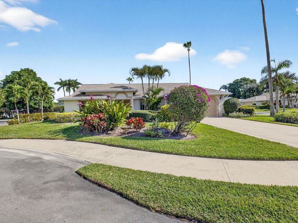 2905 Riviera Drive, Delray Beach, FL 33445
