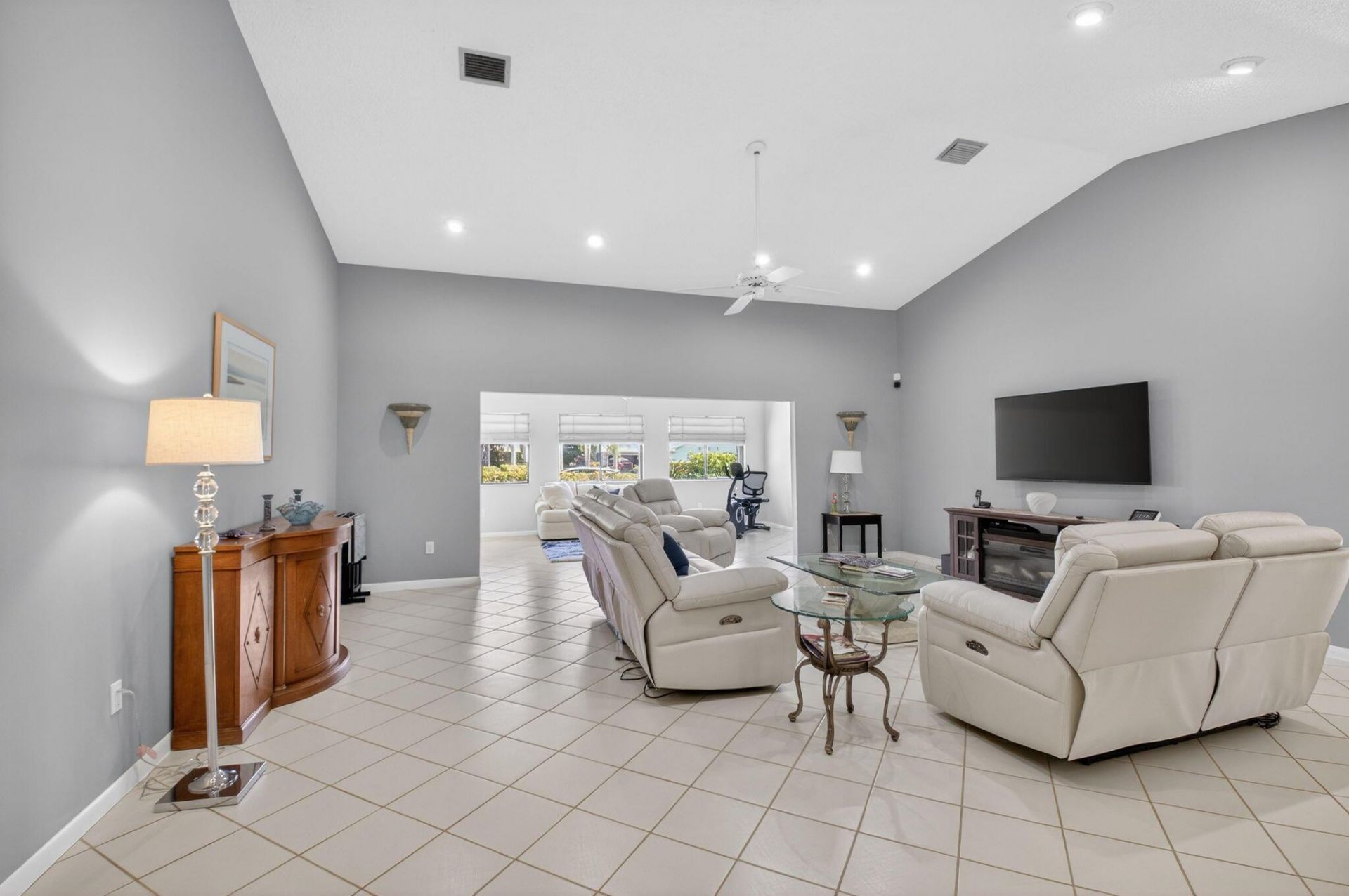 2905 Riviera Drive, Delray Beach, FL 33445 Photo