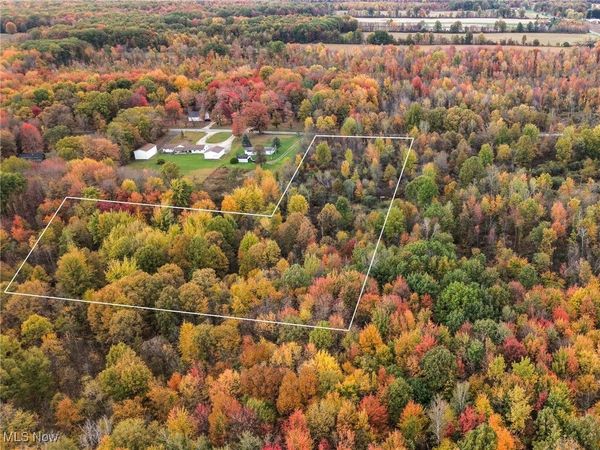 10 Bradley Brownlee Road, Cortland, OH 44410